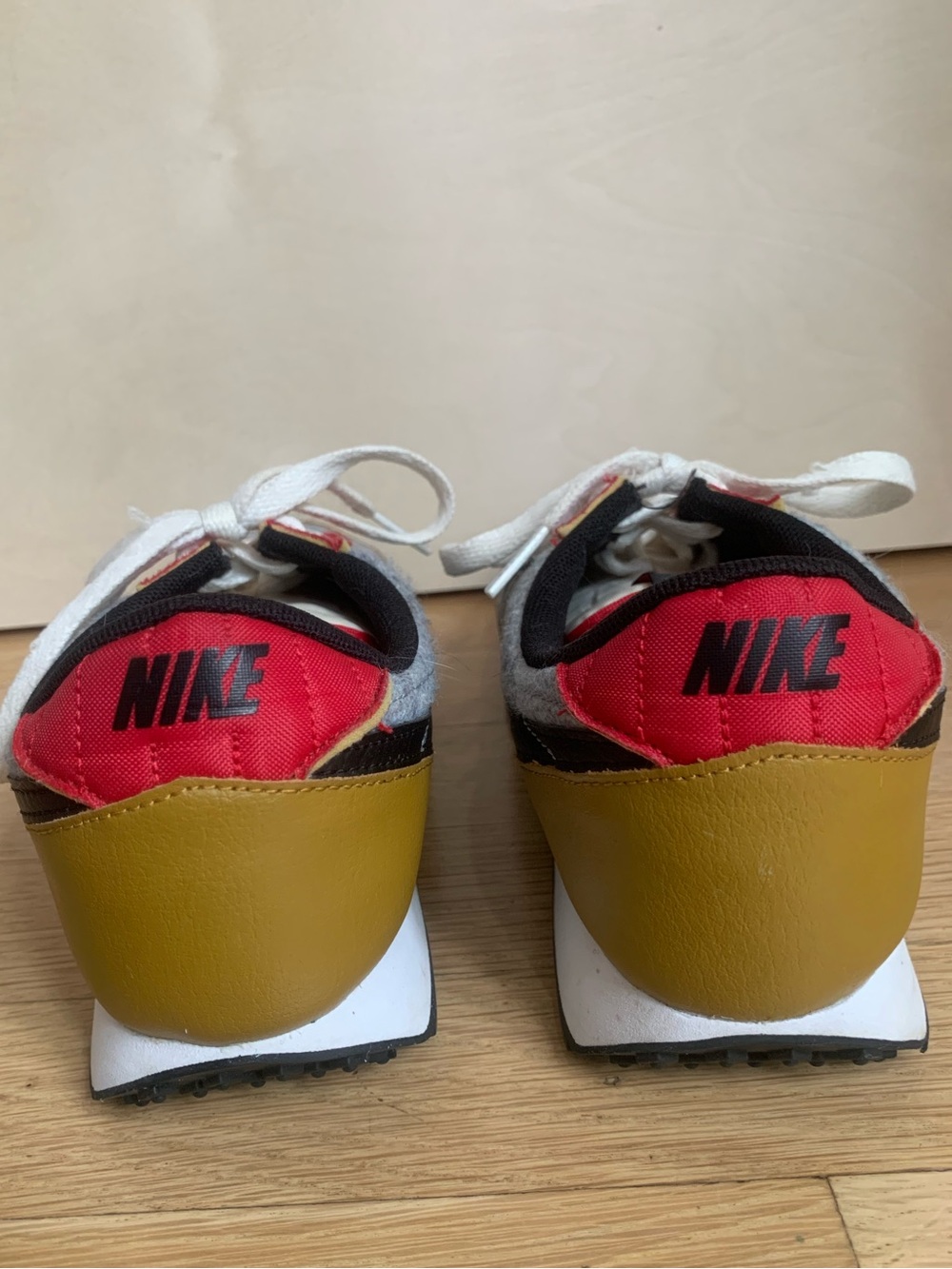Nike Daybreak QS Gold Suede 2019 CQ7619-700 Sneakers | Women’s Size 7.5 - Picture 6 of 8